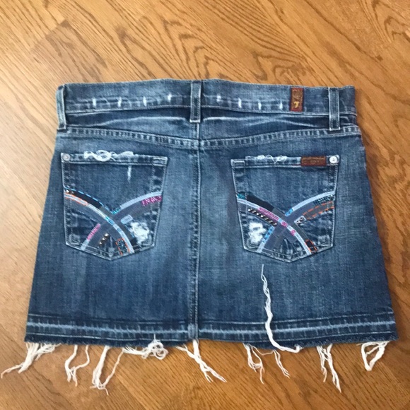 7 For All Mankind denim skirt - Picture 2 of 4